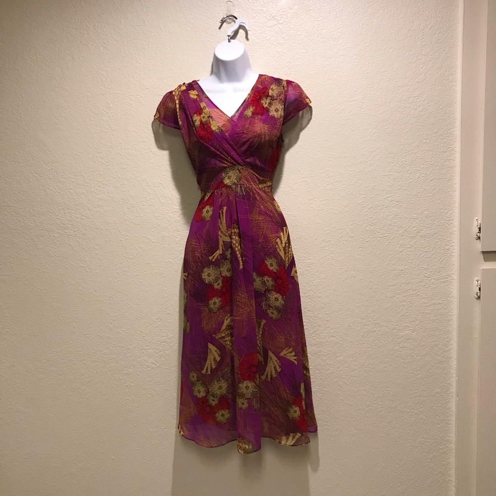 Beautiful colorful dress 👗
